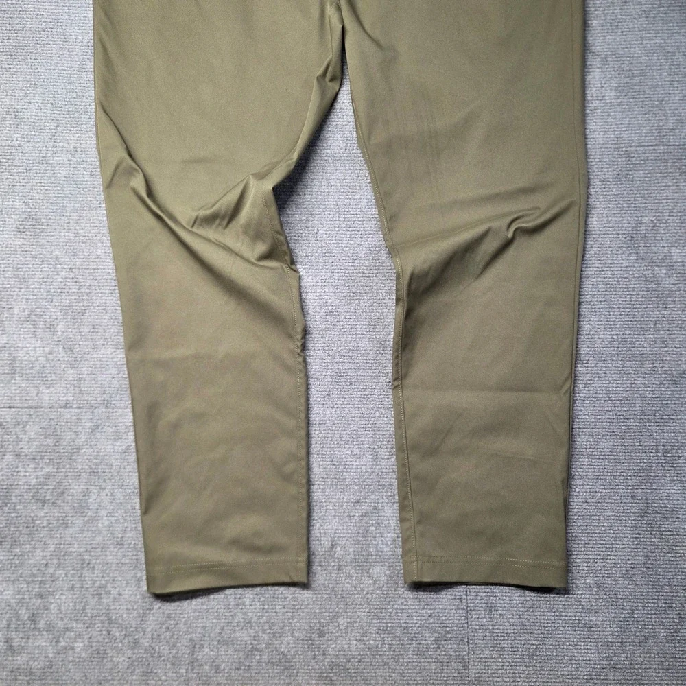 Public Rec Workday Pants Mens 34x29 Olive Green Khaki Straight Leg Performance